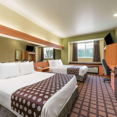 Microtel Inn & Suites By Wyndham Ft. Worth North/At Fossil Fort Worth Eksteriør billede